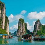Chơi gì ở Hạ Long? Cùng Du lịch Khát Vọng Việt – Kavo Travel phá đảo thủ phủ Quảng Ninh